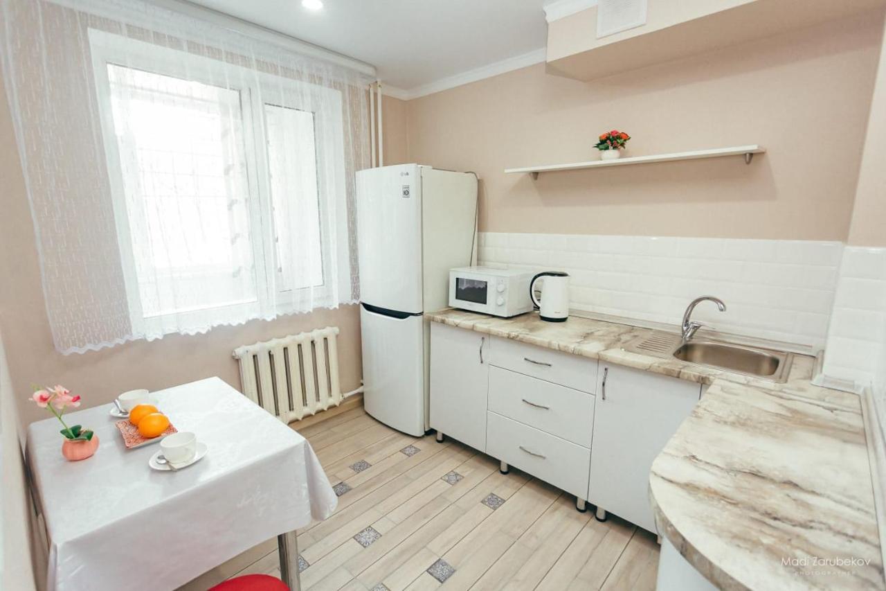 Apartament Cosy flat Semej Zewnętrze zdjęcie